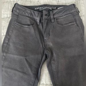 American eagle jegging jeans cropped velvet feeling very smooth, size 00.